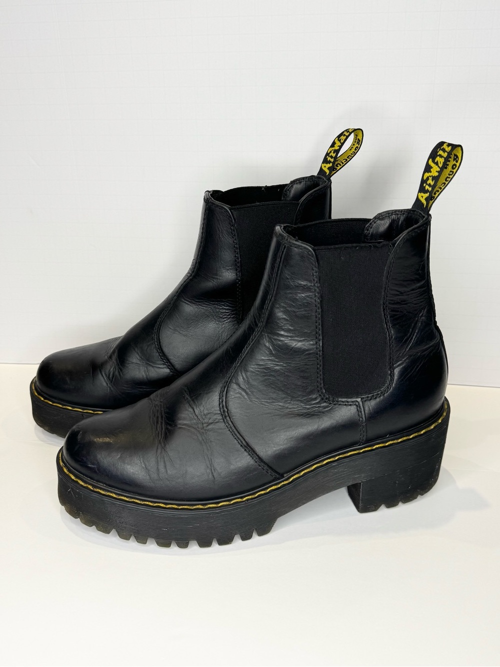 Dr. Doc Martens Rometty Wyoming Leather Platform Chelsea Boots Women's 9 Black